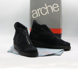 Arche Black Nubuck Bootie EUC sz7. Classic Comfort Wedge Zip Front Ankle Boot.